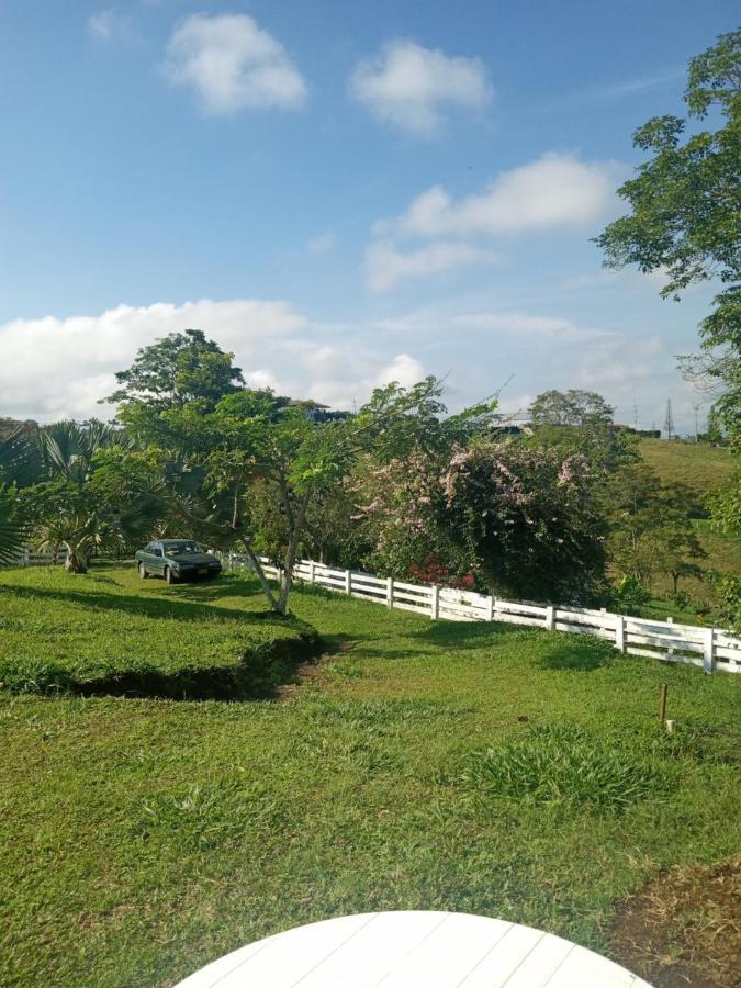 佩雷拉Rancho De Juancho别墅 外观 照片